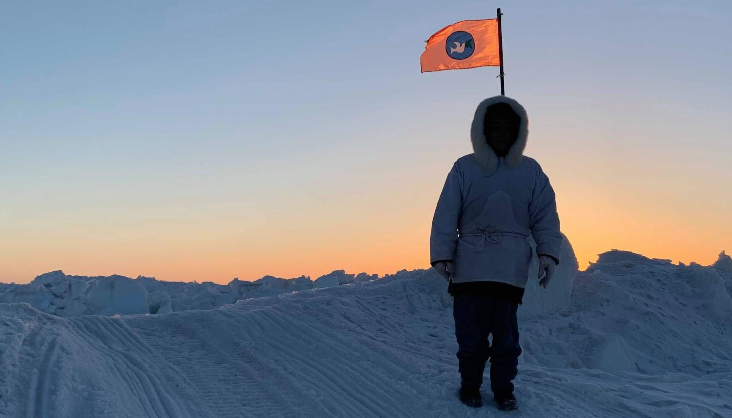The flag of Gordon Ikayuak Brower successful whaling crew posted on the sea-ice. Photo: Courtesy of Gordon Ikayuak Brower