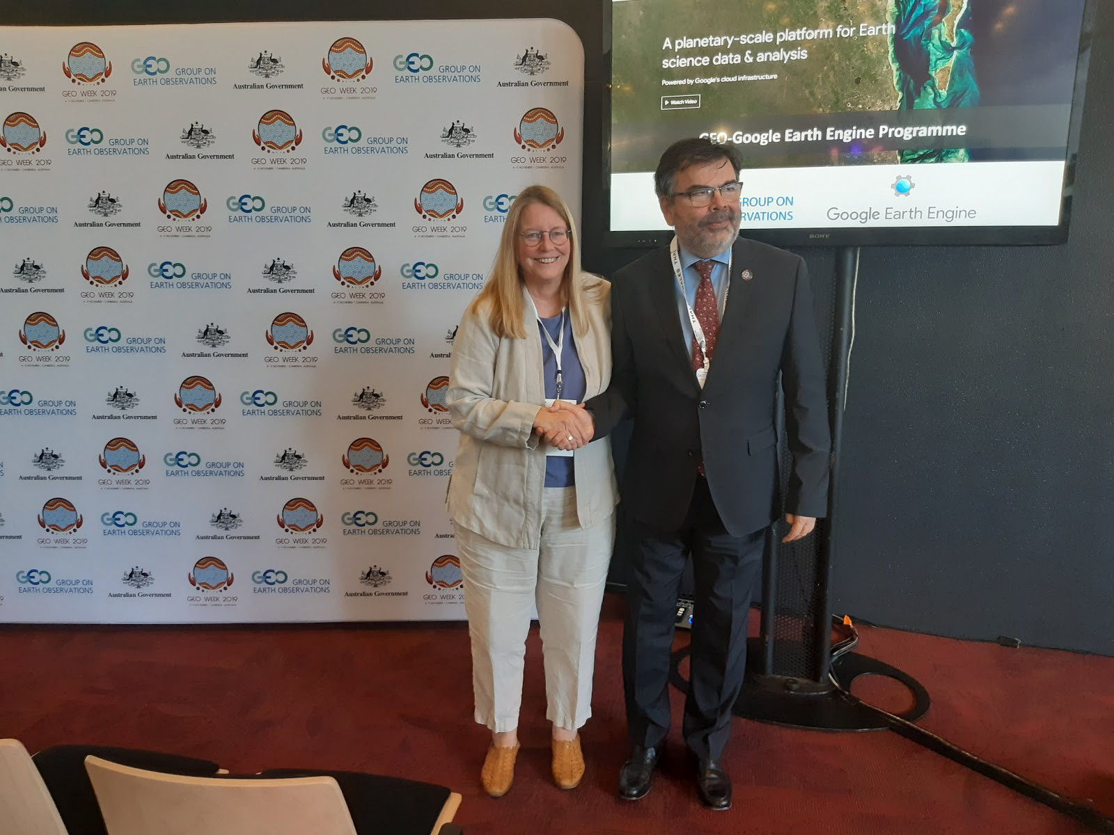 Rebecca Moore, Director of Google Earth Engine, and Gilberto Camara, Director of the Secretariat for GEO, announce the new GEO Google Earth Engine program.