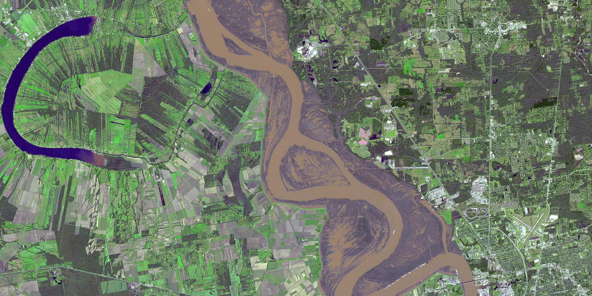 Image Credit: NASA Terra spacecraft shows major flooding along the Mississippi River, 2016.